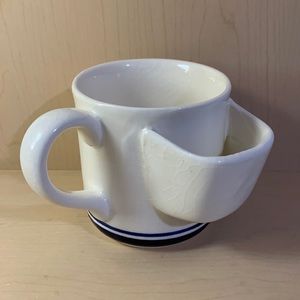 Stoneware Teacup Mug with Attached Tea Bag Holder White Blue Outline 8oz Vintage